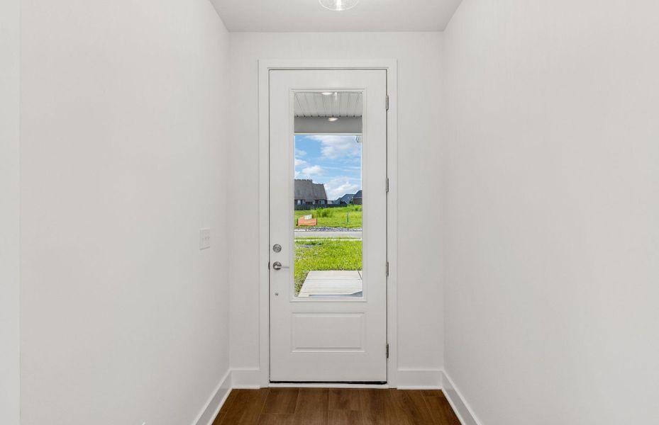 Spacious, unfurnished interior of a new home in Glenview Farms, Murfreesboro (Image 54). Spacious, unfurnished interior of a new home in Glenview Farms, Murfreesboro (Image 54).