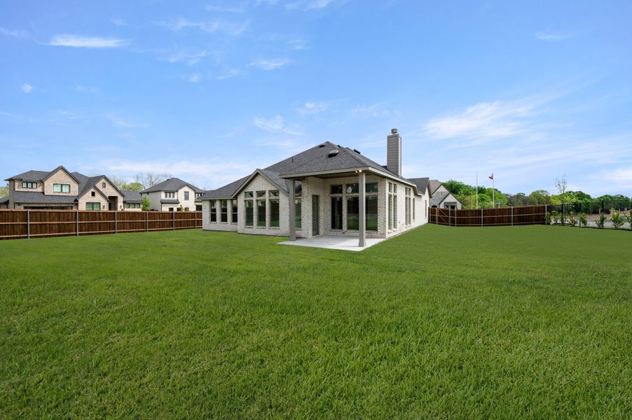 Exterior details and patio area of a home in Redden Farms, Midlothian (Image 3).