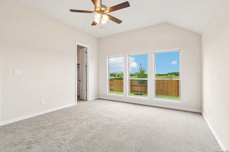 Spacious, unfurnished interior of a new home in Stream Waters, Seguin (Image 34). Spacious, unfurnished interior of a new home in Stream Waters, Seguin (Image 34).