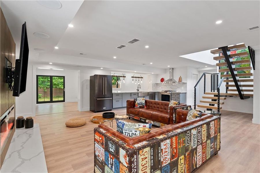 Furnished interior view inside a new home in , Atlanta (Image 7).