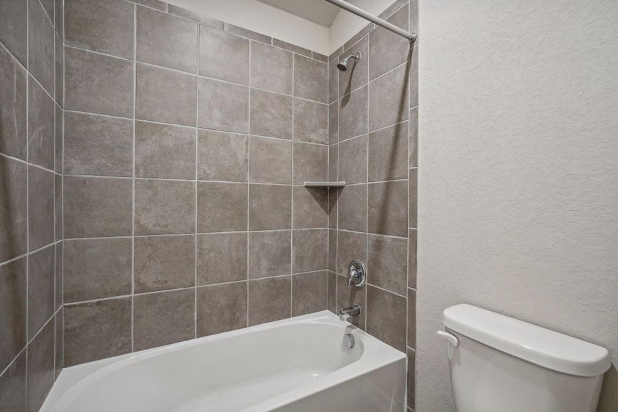 Furnished interior view inside a new home in Kingdom Heights, Rosenberg (Image 16).