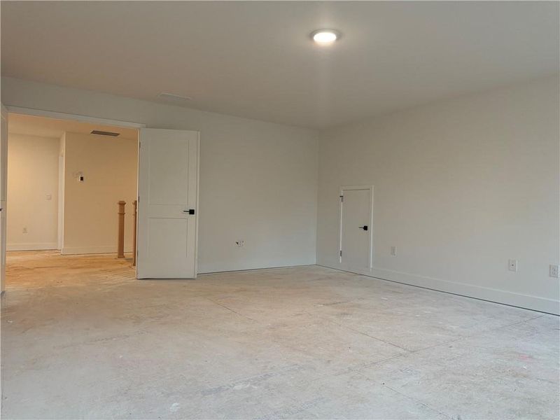 Image 17 of a home in Tuscany Hills. Image 17 of a home in Tuscany Hills.