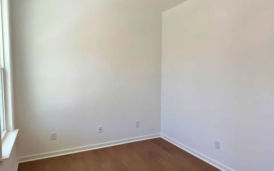 Spacious, unfurnished interior of a new home in Wendell Falls, Wendell (Image 8).