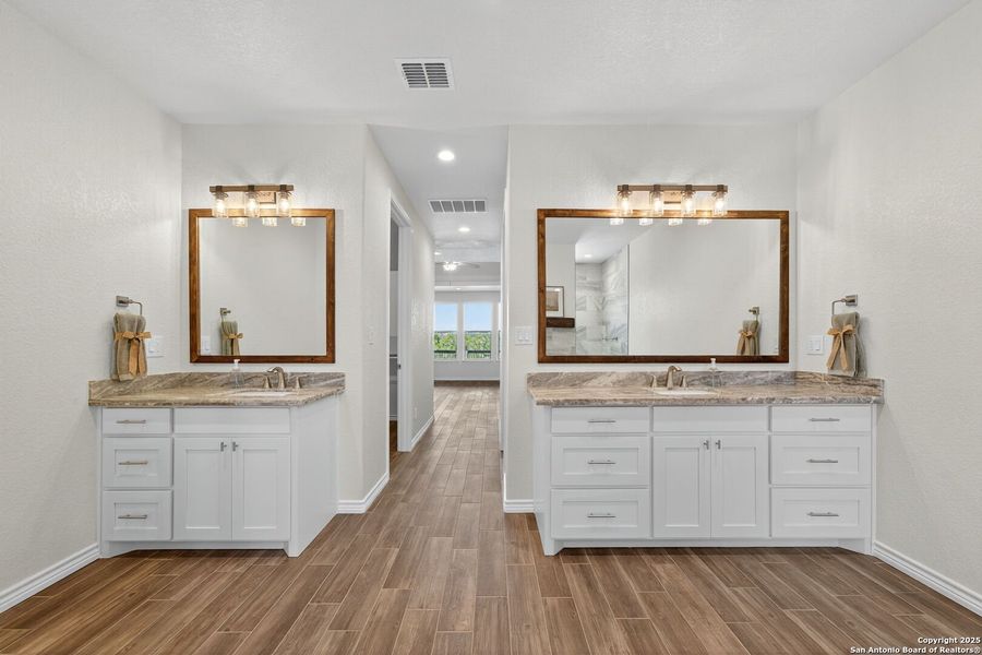 Furnished interior view inside a new home in , New Braunfels (Image 8). Furnished interior view inside a new home in , New Braunfels (Image 8).