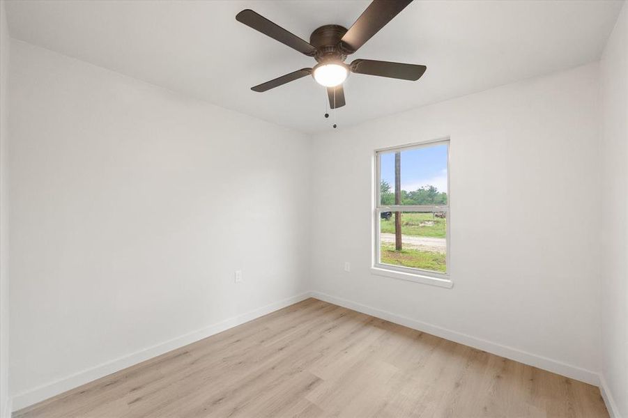 Spacious, unfurnished interior of a new home in , Dawson (Image 16).