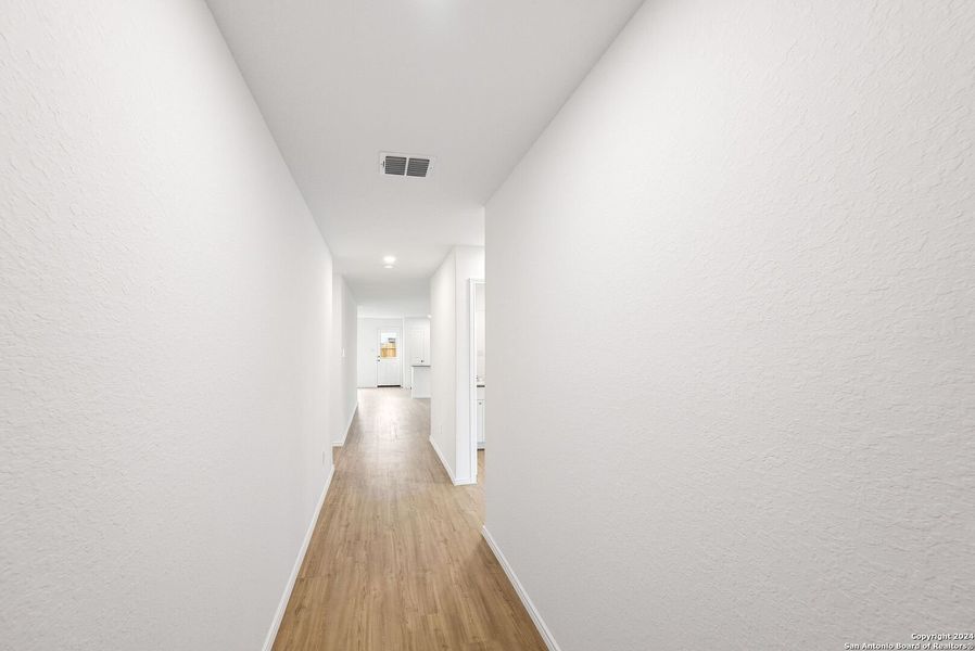 Spacious, unfurnished interior of a new home in Torian Village, San Antonio (Image 9). Spacious, unfurnished interior of a new home in Torian Village, San Antonio (Image 9).