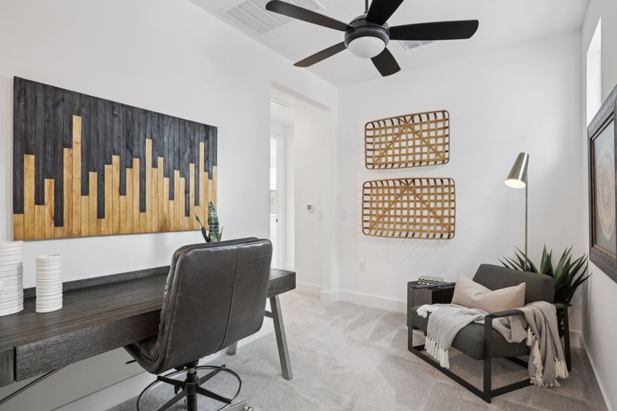 Representative furnished interior of a home built from the Elizabeth by Risewell Homes in Novel, Austin (Image 15).