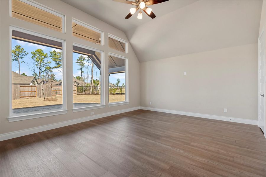 Spacious, unfurnished interior of a new home in , Conroe (Image 42). Spacious, unfurnished interior of a new home in , Conroe (Image 42).