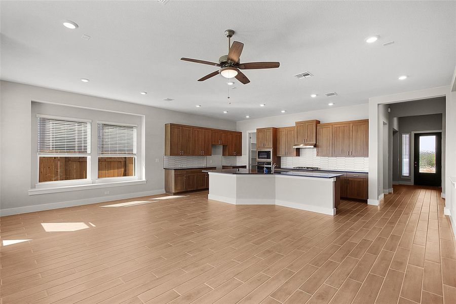 **PHOTO REPRESENTATIVE OF FLOORPLAN ONLY**