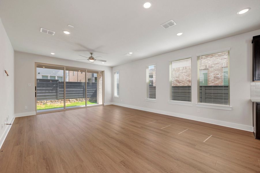 Spacious, unfurnished interior of a new home in Union Park, Little Elm (Image 14). Spacious, unfurnished interior of a new home in Union Park, Little Elm (Image 14).