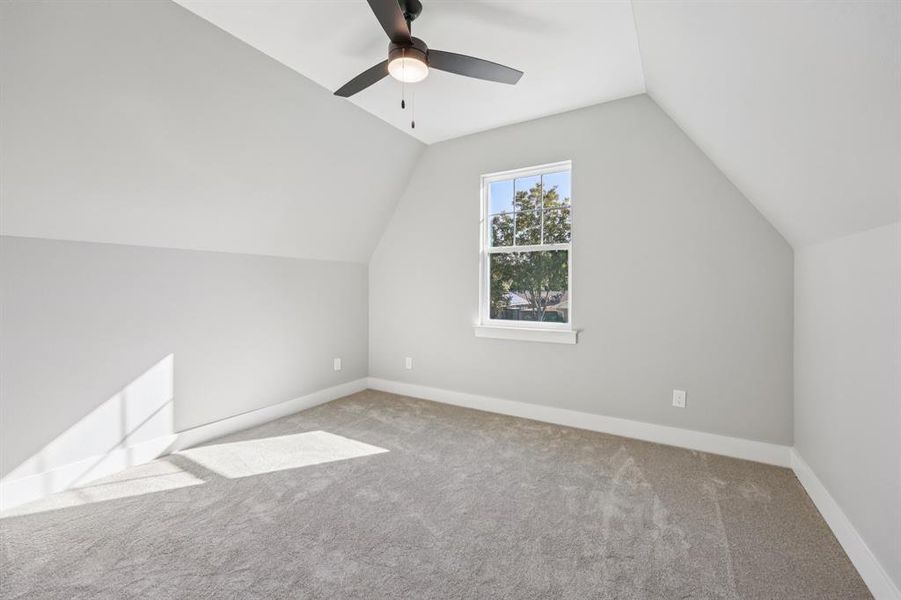 Spacious, unfurnished interior of a new home in , Grapevine (Image 23).