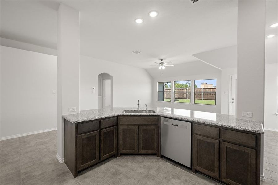 808 Misty- Kitchen-3