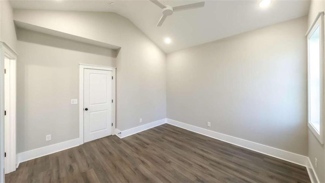 Spacious, unfurnished interior of a new home in , Bowdon (Image 18).