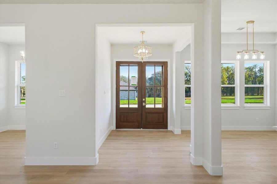 Spacious, unfurnished interior of a new home in , Canton (Image 19).