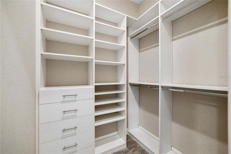 Image 41 of a home in .