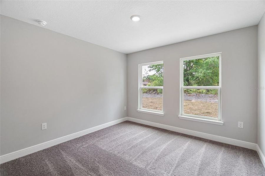 Spacious, unfurnished interior of a new home in , Kissimmee (Image 26).