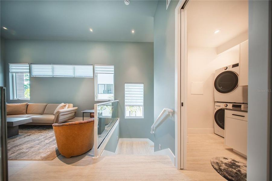 Furnished interior view inside a new home in , Sarasota (Image 8).