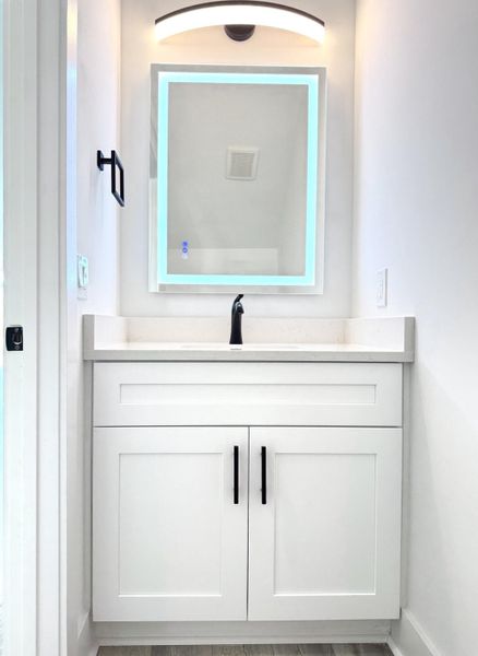 Close-up of interior finishes inside a home in , North Charleston (Image 12).