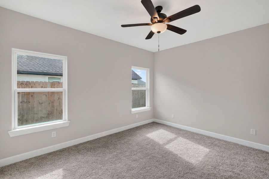 Spacious, unfurnished interior of a new home in , Snook (Image 19).