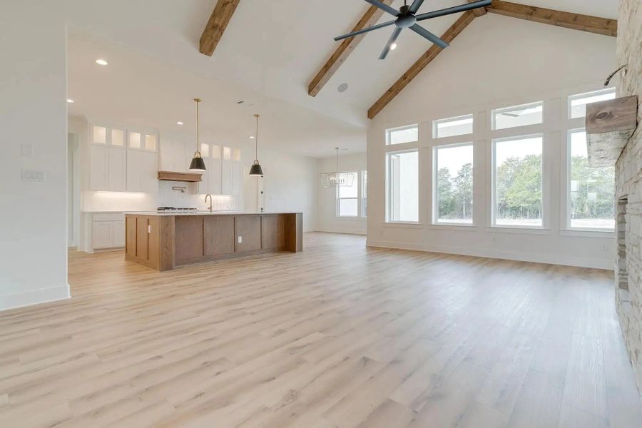 Representative unfurnished interior of a home built from the The Luke by Elmwood Custom Homes in Ranch at Stone Hill, Waxahachie (Image 41).