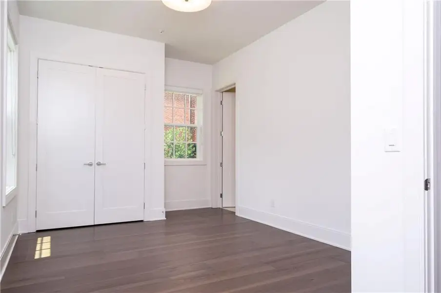 Spacious, unfurnished interior of a new home in 1200 Ponce, Atlanta (Image 24).