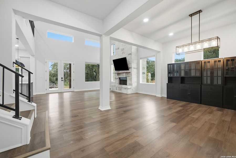Spacious, unfurnished interior of a new home in , San Antonio (Image 40). Spacious, unfurnished interior of a new home in , San Antonio (Image 40).