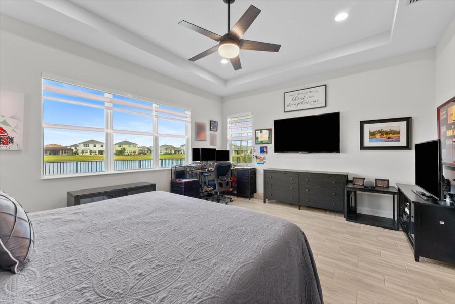 Furnished interior view inside a new home in , Westlake (Image 34).