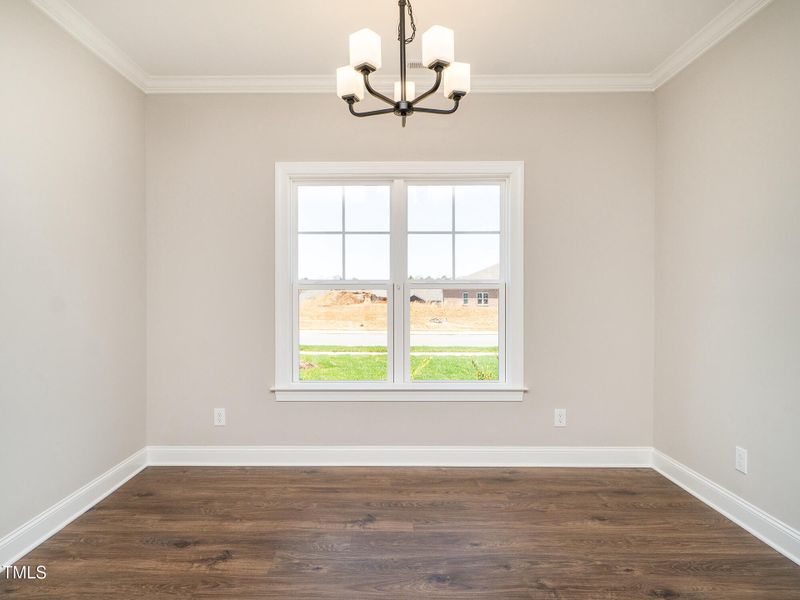 14 2374_WhelenDr Brkfst2