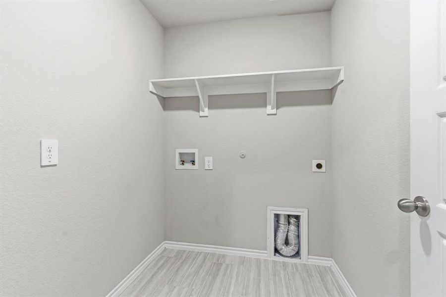 Spacious, unfurnished interior of a new home in , Denton (Image 24). Spacious, unfurnished interior of a new home in , Denton (Image 24).