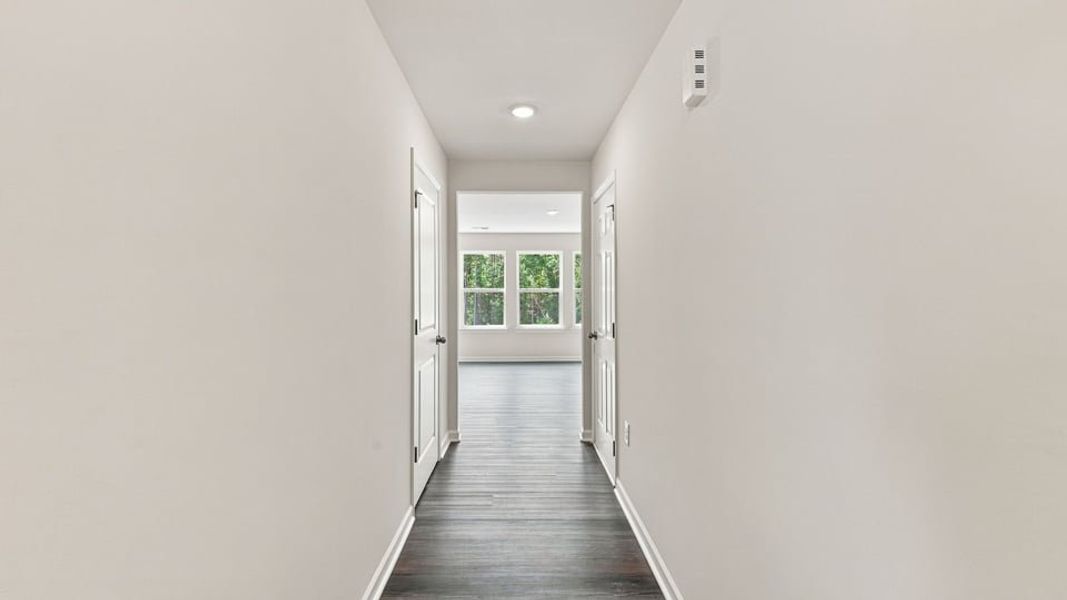 Spacious, unfurnished interior of a new home in Tyger Pines, Moore (Image 15).