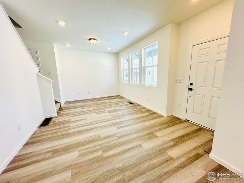 Spacious, unfurnished interior of a new home in Waterfield, Fort Collins (Image 18). Spacious, unfurnished interior of a new home in Waterfield, Fort Collins (Image 18).