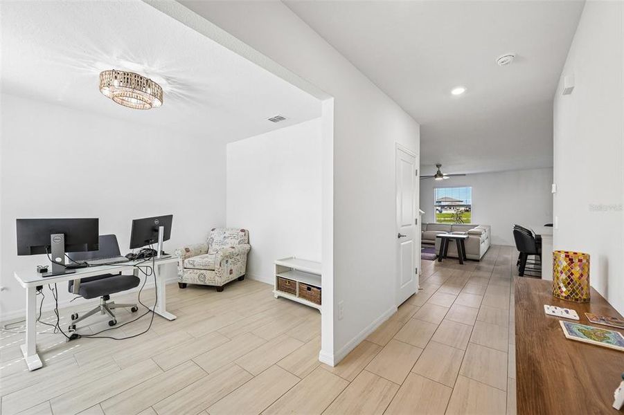 Furnished interior view inside a new home in Seaire, Parrish (Image 10).