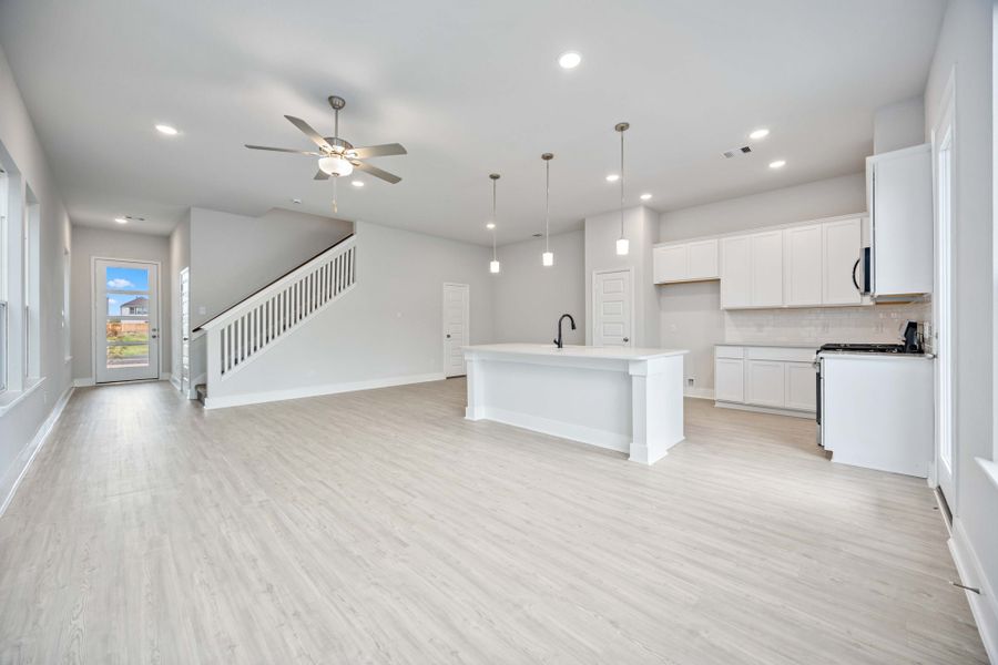 13215 Moncloa - DaVinci - Kitchen/Family Room 13215 Moncloa - DaVinci - Kitchen/Family Room