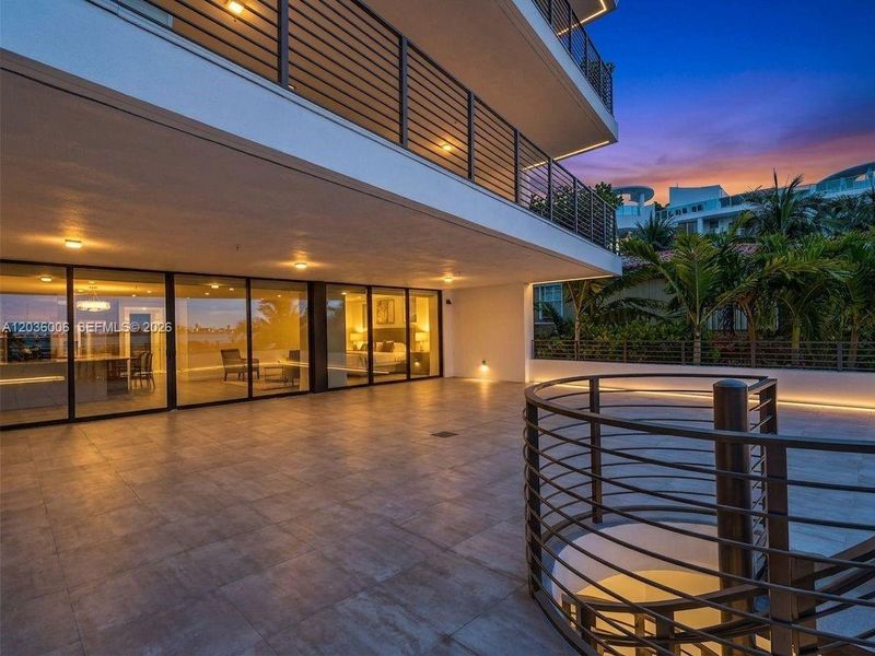 Huge Terrace for outdoor entertaining