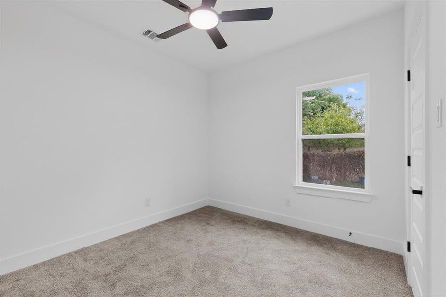 Spacious, unfurnished interior of a new home in , Dallas (Image 21).