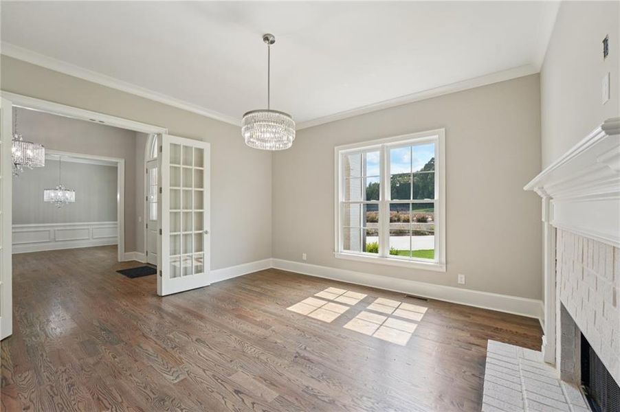 Spacious, unfurnished interior of a new home in The Reserve At Governors Towne Club, Acworth (Image 74). Spacious, unfurnished interior of a new home in The Reserve At Governors Towne Club, Acworth (Image 74).