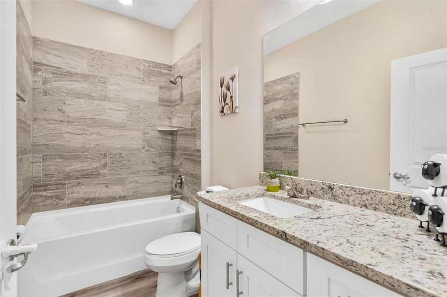 Furnished interior view inside a new home in , Umatilla (Image 15).