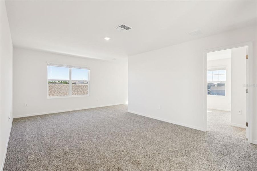 Spacious, unfurnished interior of a new home in , Poinciana (Image 20).