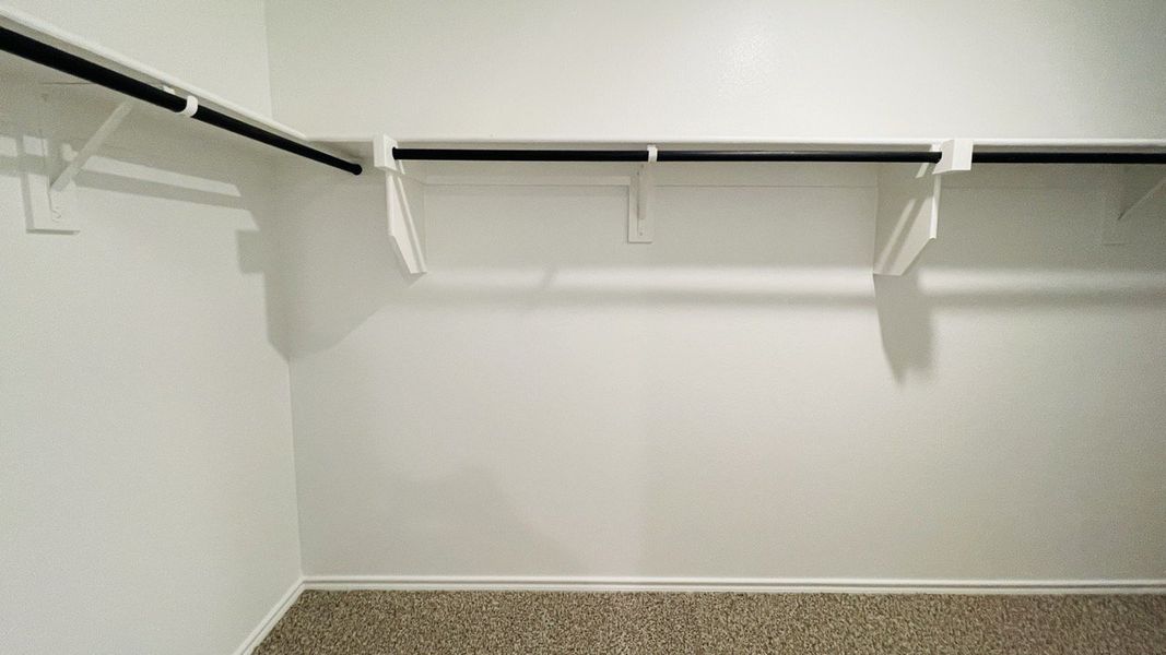 Spacious, unfurnished interior of a new home in Sunnycreek, Crowley (Image 11).