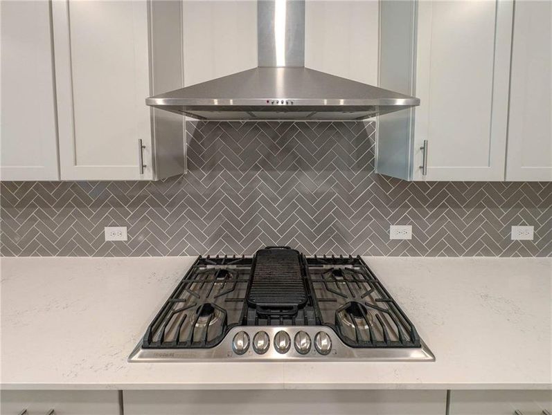 Image 47 of a home in .