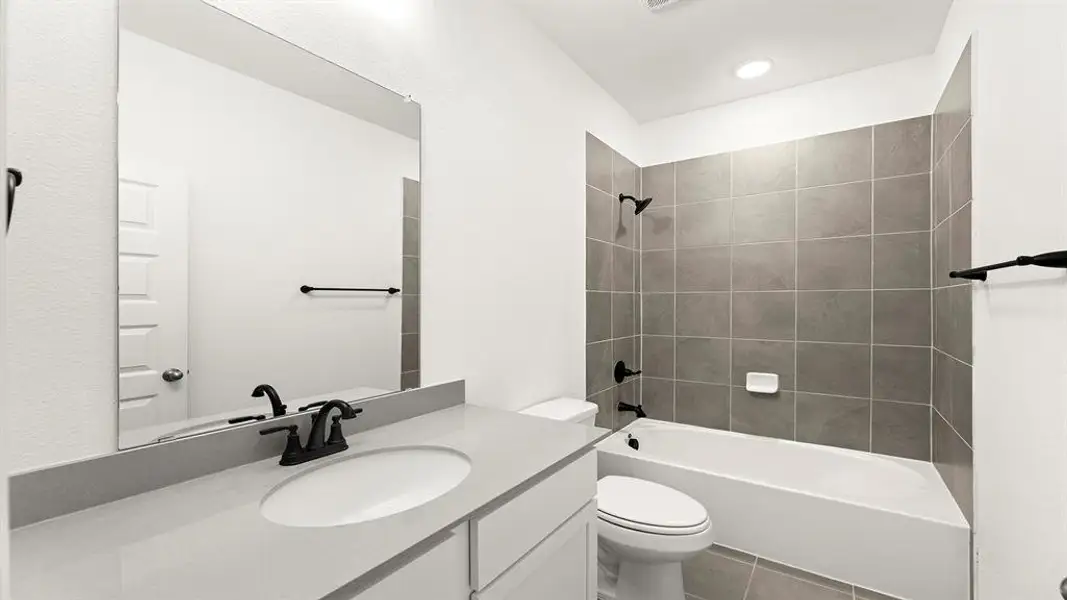 12. 1662 Gracehill - 2ND Bath 12. 1662 Gracehill - 2ND Bath