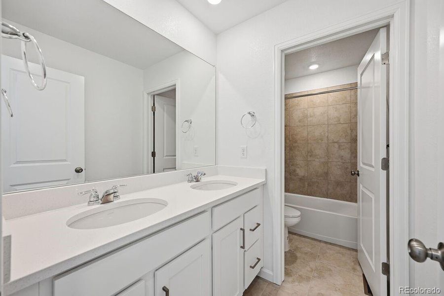 16857 W 92nd Drive ~ Ready Now