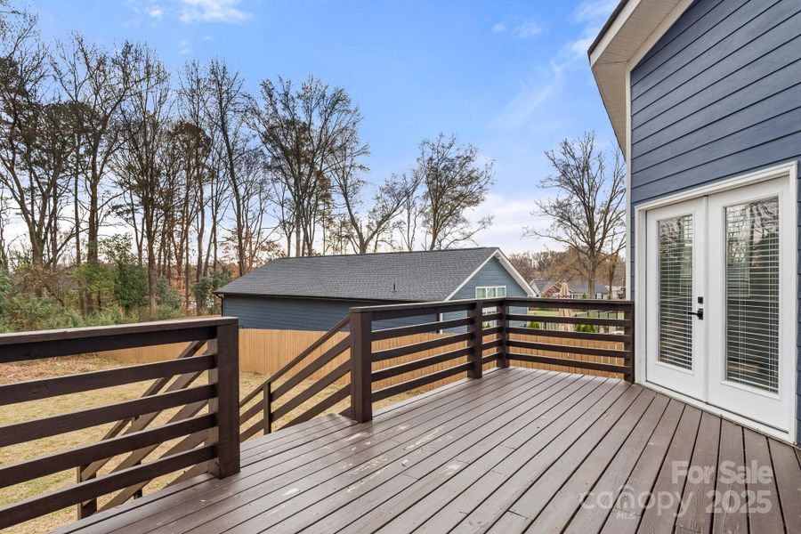 Exterior details and patio area of a home in , Charlotte (Image 25).