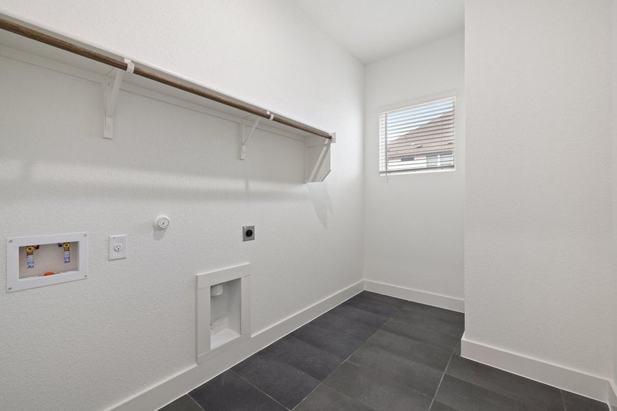Furnished interior view inside a new home in Sauls Ranch, Round Rock (Image 17).