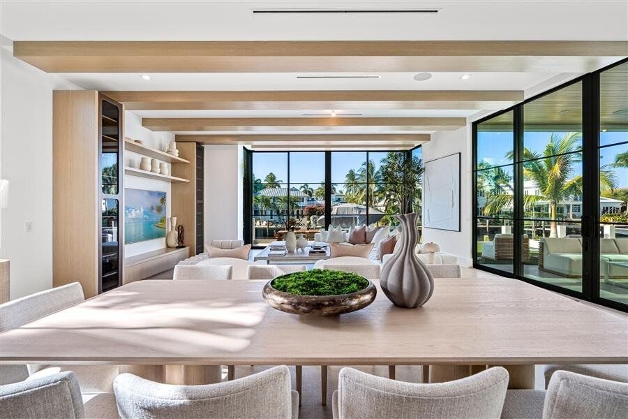 dash_DINING_ROOM_STRAIGHT_TO_LIVING dash_DINING_ROOM_STRAIGHT_TO_LIVING