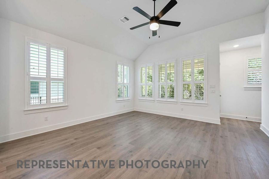 Spacious, unfurnished interior of a new home in 6 Creeks at Waterridge, Kyle (Image 13). Spacious, unfurnished interior of a new home in 6 Creeks at Waterridge, Kyle (Image 13).