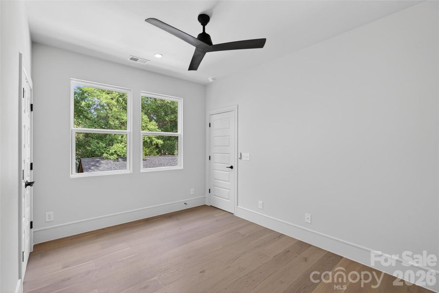 Spacious, unfurnished interior of a new home in , Charlotte (Image 23).