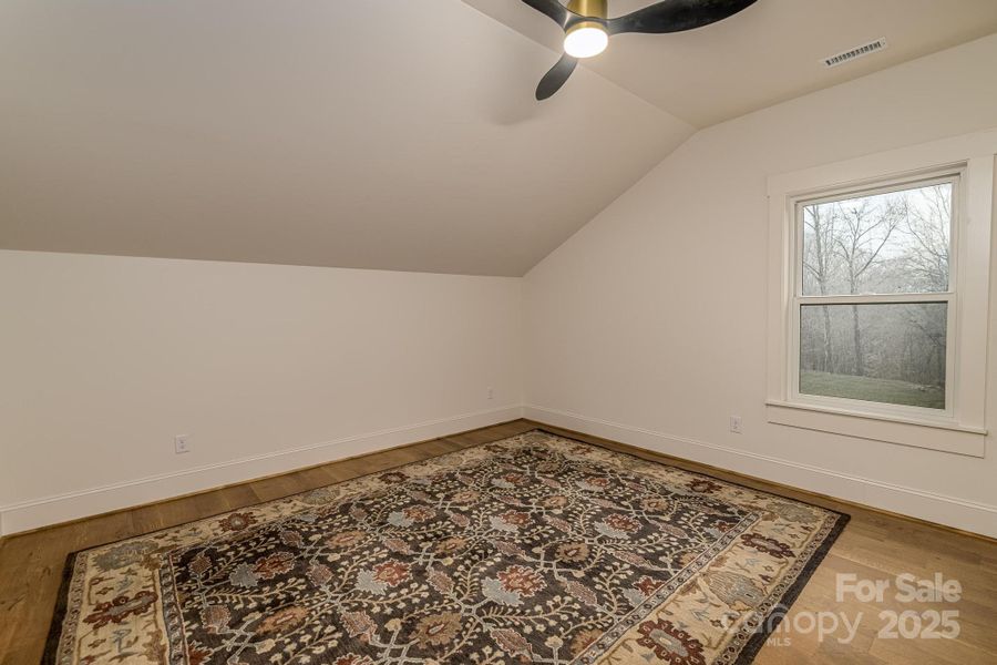Spacious, unfurnished interior of a new home in , Cleveland (Image 27).