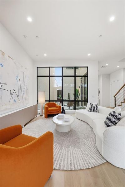 Furnished interior view inside a new home in , Dallas (Image 7).