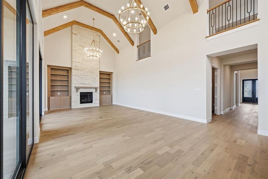 Spacious, unfurnished interior of a new home in Mustang Lakes, Celina (Image 18).